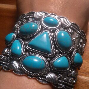 Blue Howlite Southwestern Silvertone Bangle Bracelet (7.50 Inch)